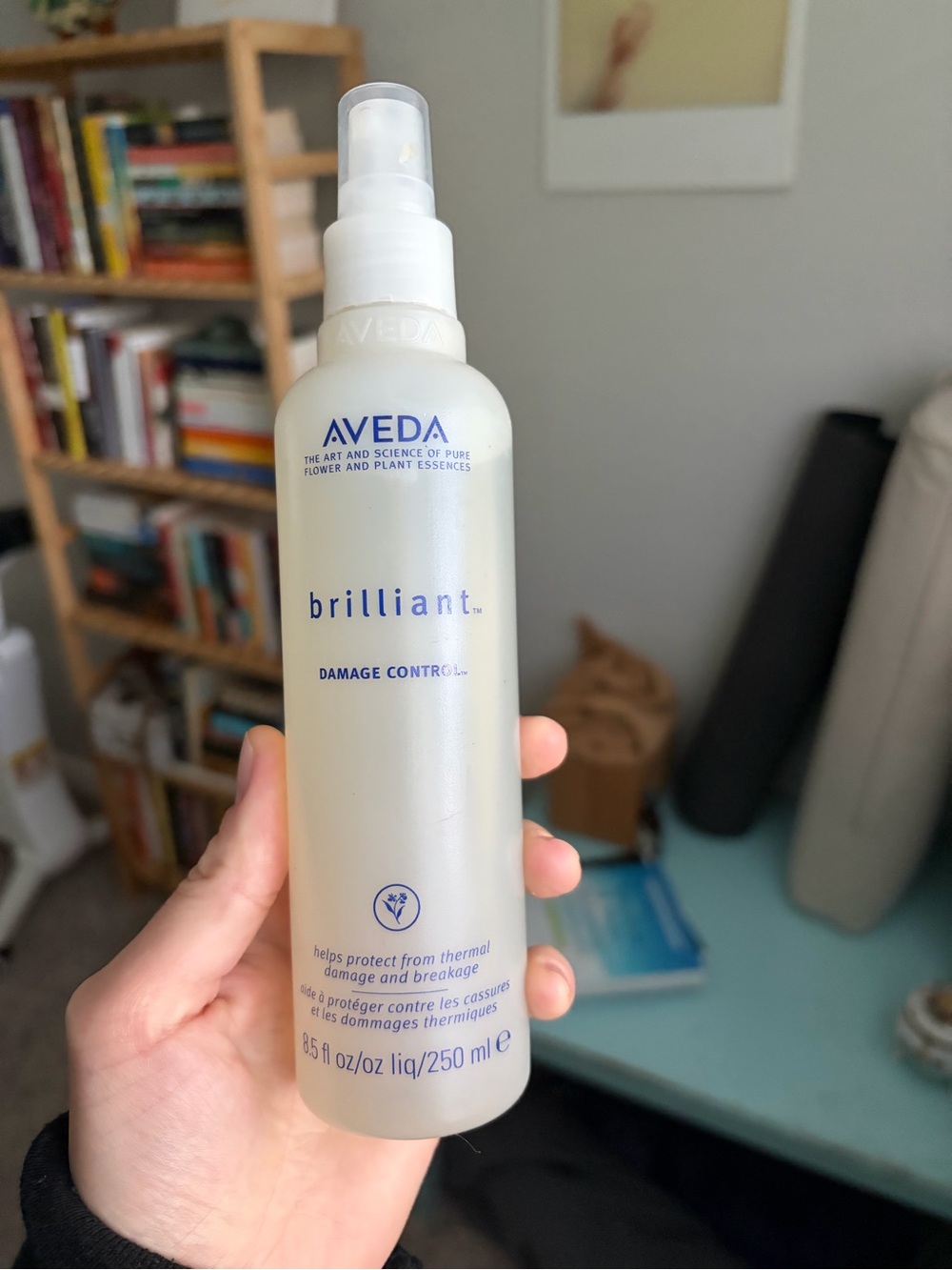 Aveda Brilliant Damage Control Leave-In Spray